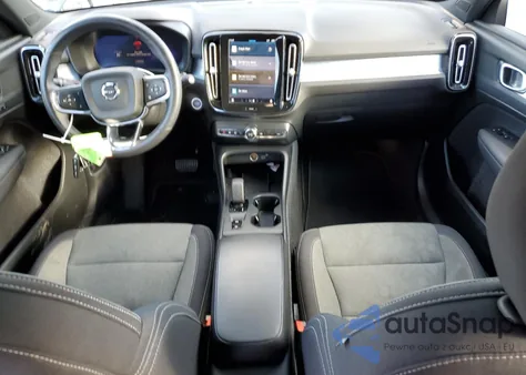 2024 Volvo Xc40 Core z USA, uszkodzony, nr VIN YV4L12UK2R2336331